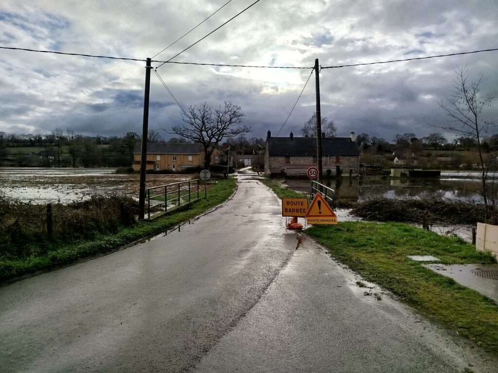 Inondations à Caligny - Le Pont - janvier 2025